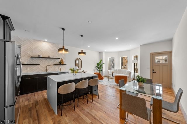 221 Clerk St, Jersey City, NJ 07305