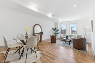 221 Clerk St, Jersey City, NJ 07305