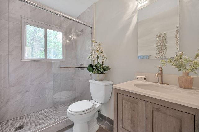 5366 Adderley Avenue, Columbus, OH 43232