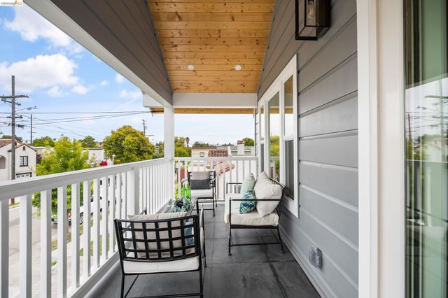 2516 Calhoun St, Alameda, CA 94501