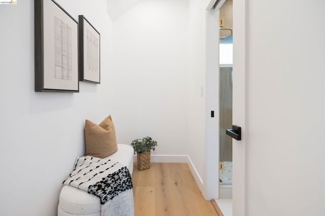 2516 Calhoun St, Alameda, CA 94501