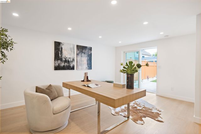 2516 Calhoun St, Alameda, CA 94501