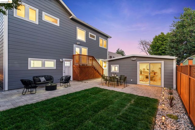 2516 Calhoun St, Alameda, CA 94501