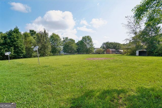 2 Sumer Lane S, Douglasville, GA 30134