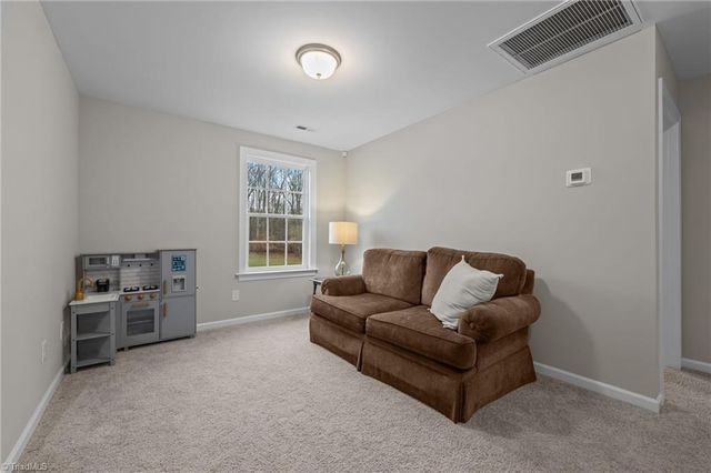 6572 Rogers Farm Road, Pleasant Garden, NC 27313