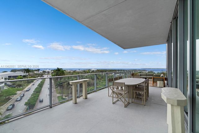 2675 S Bayshore Dr 602S, Miami, FL 33133