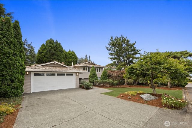 14115 SE 45th Street, Bellevue, WA 98006