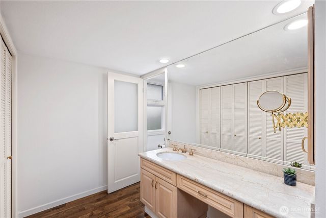 14115 SE 45th Street, Bellevue, WA 98006