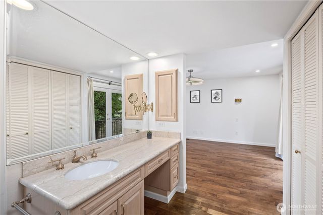 14115 SE 45th Street, Bellevue, WA 98006