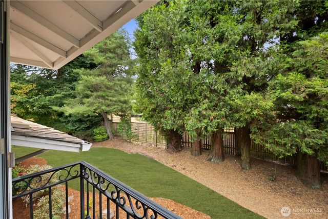 14115 SE 45th Street, Bellevue, WA 98006