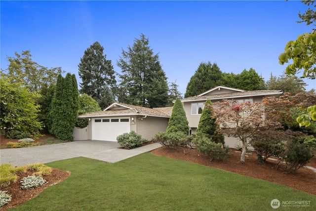14115 SE 45th Street, Bellevue, WA 98006