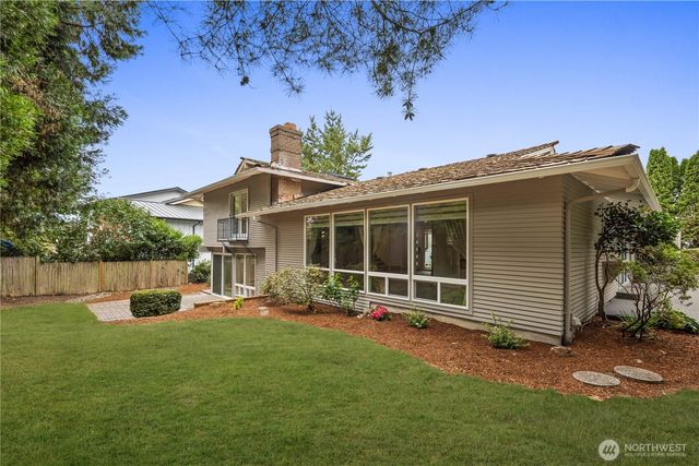 14115 SE 45th Street, Bellevue, WA 98006