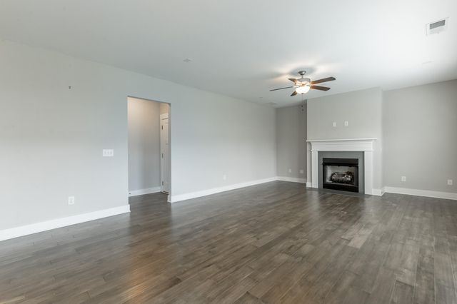 10829 Prairie Lake Drive, Apison, TN 37302