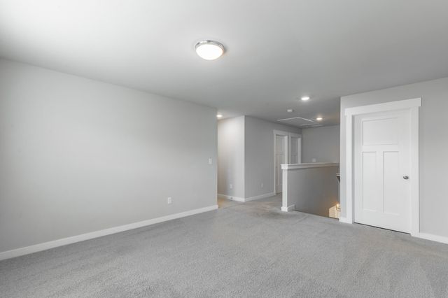 10829 Prairie Lake Drive, Apison, TN 37302