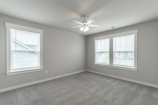 10829 Prairie Lake Drive, Apison, TN 37302