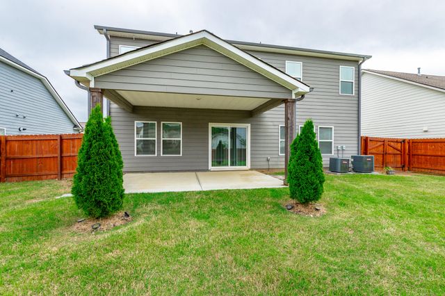 10829 Prairie Lake Drive, Apison, TN 37302