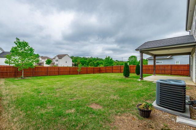 10829 Prairie Lake Drive, Apison, TN 37302