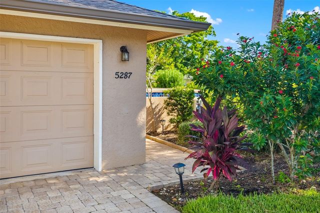 5287 HERON WAY 205, Sarasota, FL 34231
