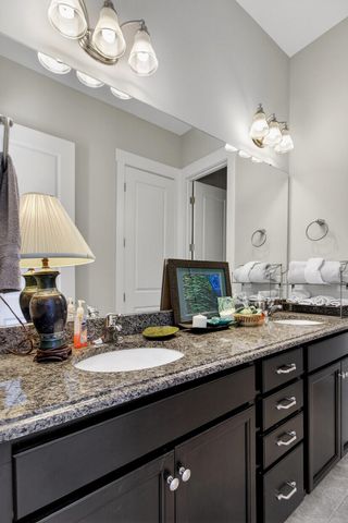 4152 Home Town Lane, Ravenel, SC 29470