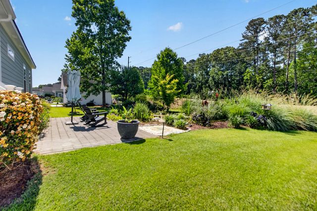 4152 Home Town Lane, Ravenel, SC 29470