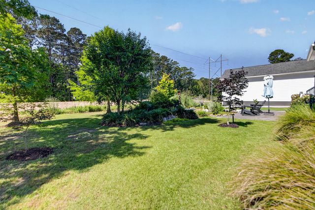 4152 Home Town Lane, Ravenel, SC 29470