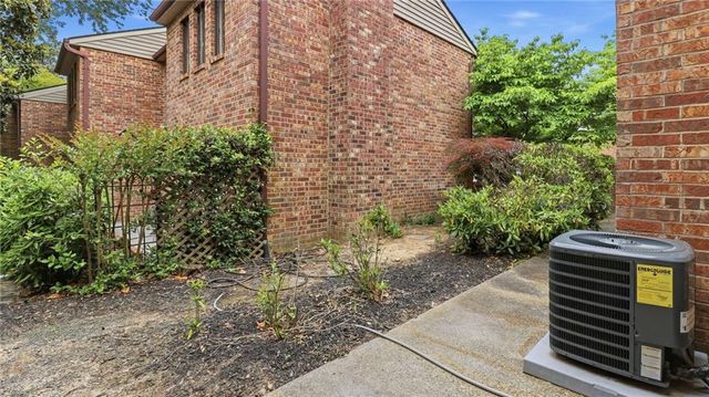 2252 Pernoshal Court, Atlanta, GA 30338