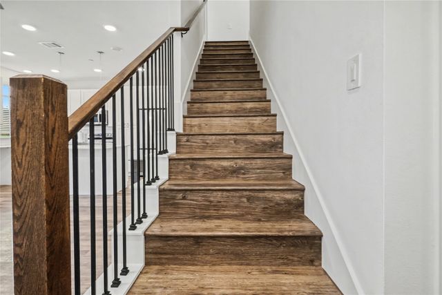 2116 Shea Road 103, Dallas, TX 75235