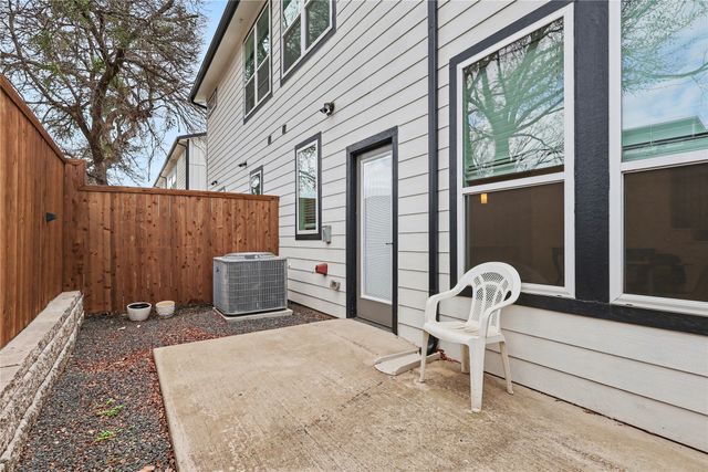 2116 Shea Road 103, Dallas, TX 75235