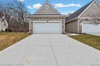 3568 Grove Lane, Auburn Hills, MI 48326