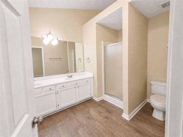 2095 Oakpointe Court, Buford, GA 30519