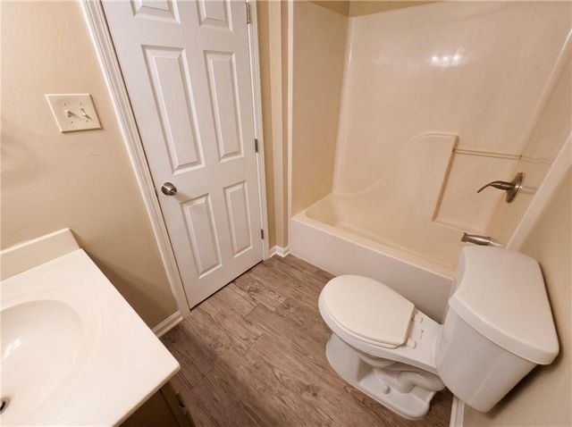 2095 Oakpointe Court, Buford, GA 30519