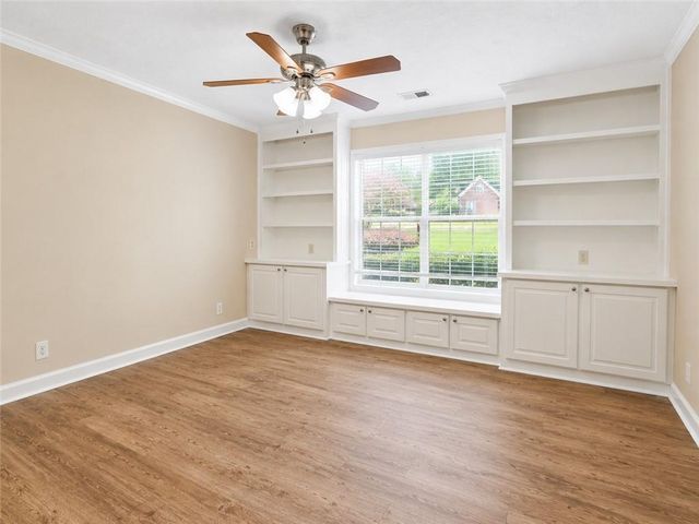 2095 Oakpointe Court, Buford, GA 30519
