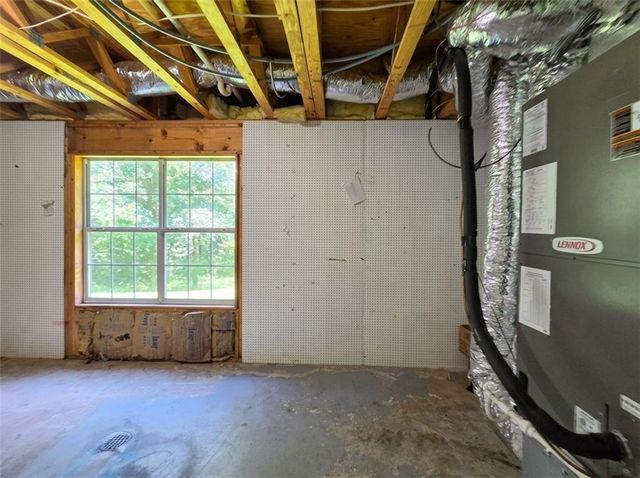 2095 Oakpointe Court, Buford, GA 30519