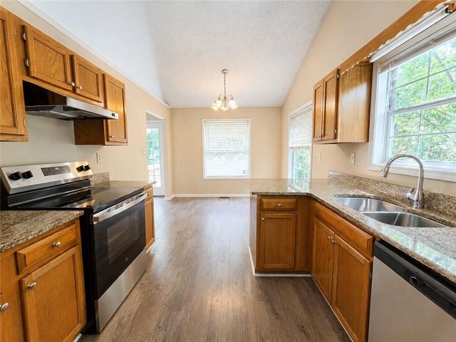2095 Oakpointe Court, Buford, GA 30519