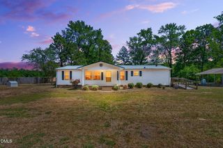 3226 Eldridge Road, Newton Grove, NC 28366