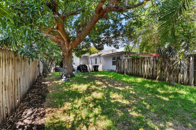 518 N C Street, Lake Worth Beach, FL 33460