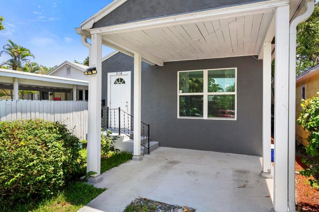 518 N C Street, Lake Worth Beach, FL 33460