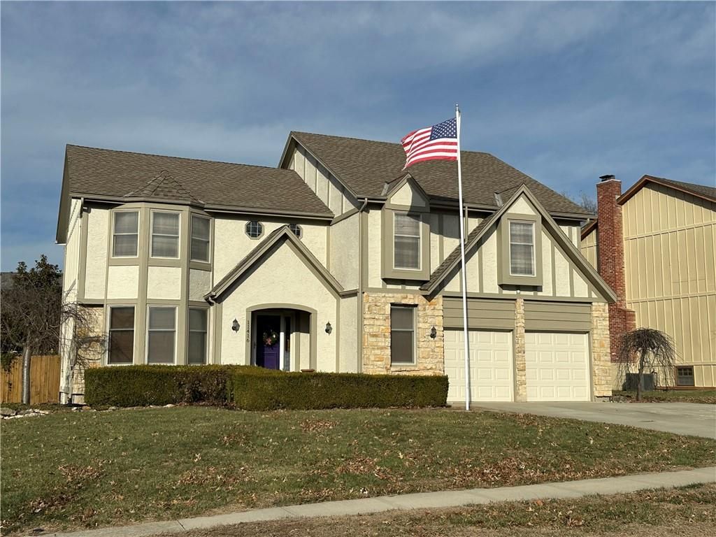 11416 W 105th Street, Overland Park, KS 66214
