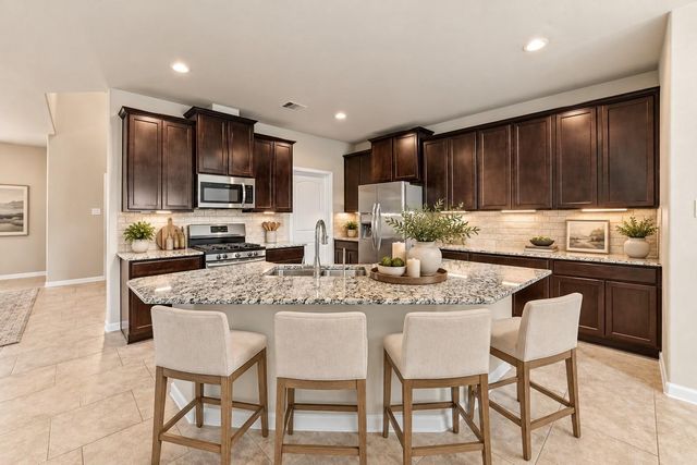 2719 Kaman Lane, Pearland, TX 77581
