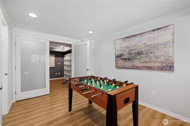 9726 SE 40th Street, Mercer Island, WA 98040