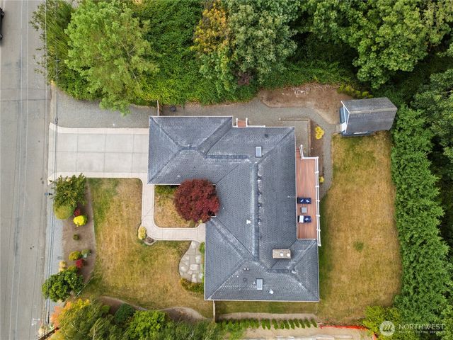 9726 SE 40th Street, Mercer Island, WA 98040