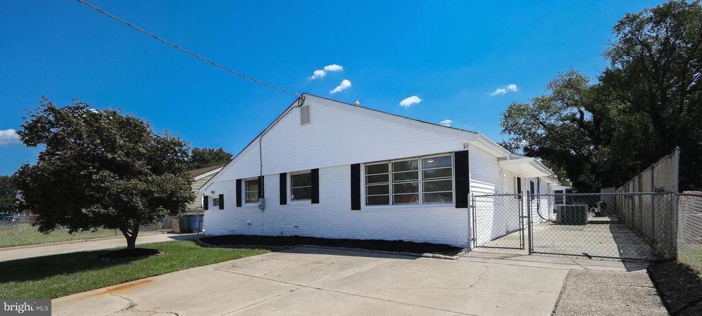 436 WALNUT AVE, GLOUCESTER CITY, NJ 08030 — photo 3