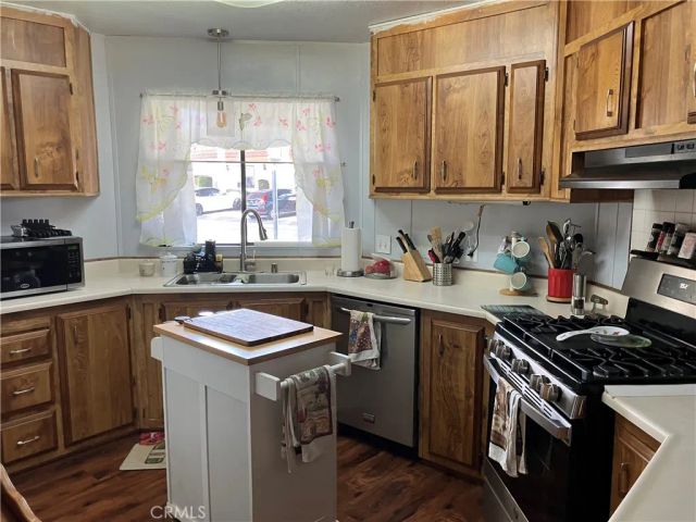 1250 N Kirby 121, Hemet, CA 92545
