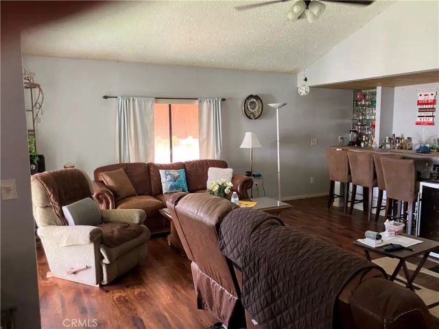 1250 N Kirby 121, Hemet, CA 92545