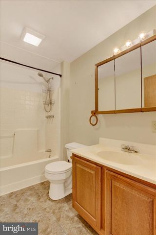 819 BALTIMORE RD, Dillsburg, PA 17019