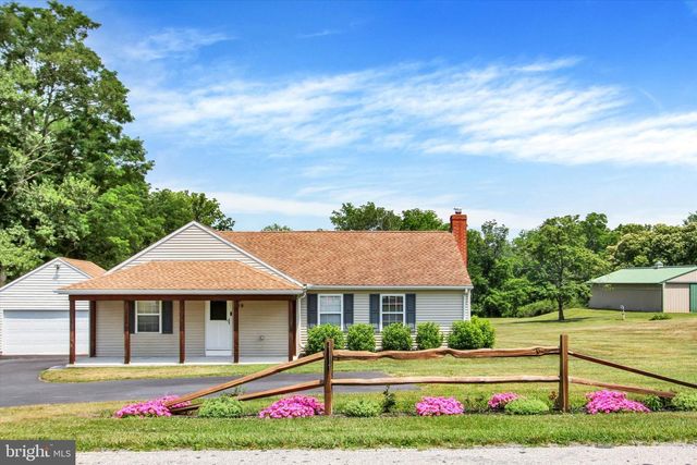 819 BALTIMORE RD, Dillsburg, PA 17019