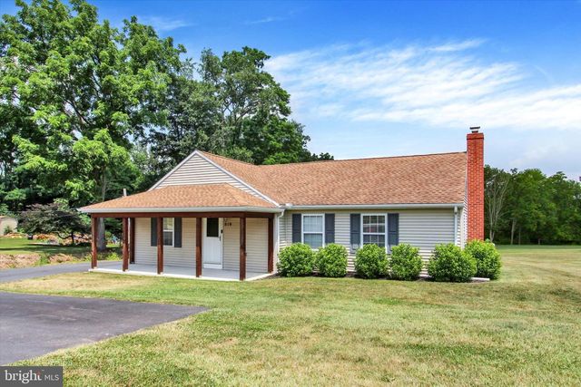 819 BALTIMORE RD, Dillsburg, PA 17019