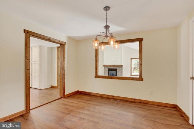 819 BALTIMORE RD, Dillsburg, PA 17019