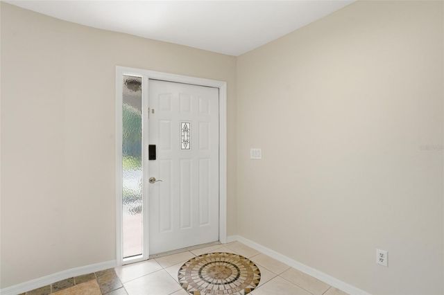 524 SE 8TH PLACE, Cape Coral, FL 33990