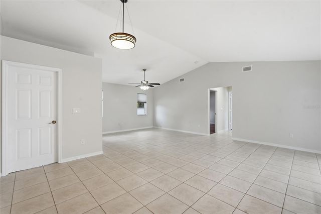 524 SE 8TH PLACE, Cape Coral, FL 33990